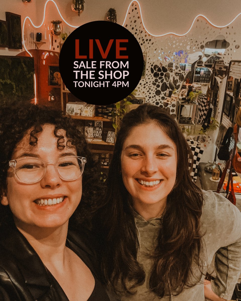 Join us tonight from the sale in PDX! We’ll be offering tons of exclusive samples and taking requests 💃🏻🤩✨ #samplesale #livesale