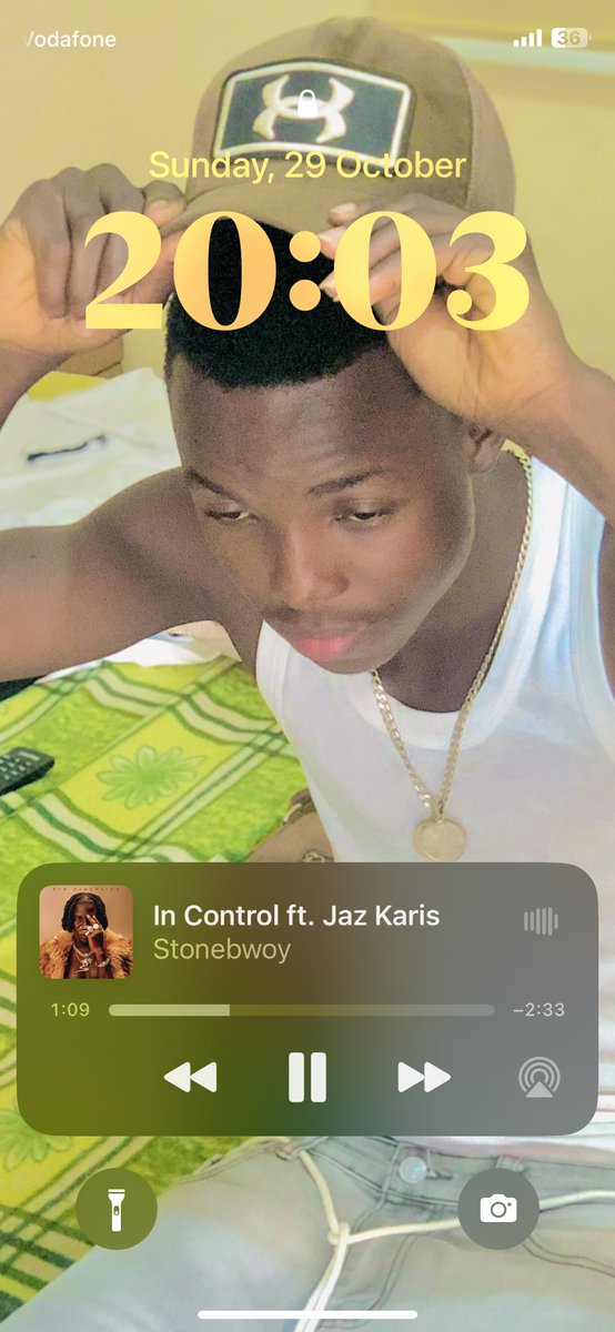 Kashizz5's tweet image. If anything matter baby tell me cuz I dey for you 

#InControl