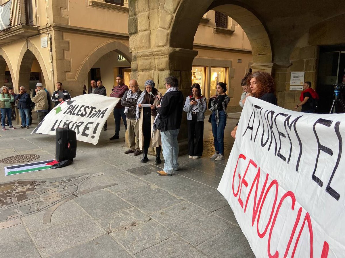 UCFROSONA tweet media