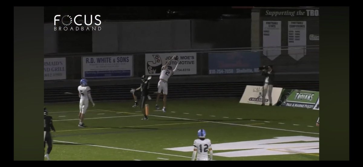 Throw it up…I’ll catch it #WR #2024 #unsigned #bigtimeplays #allstar @BrunswickSouth <a href="/HighSchoolOT/">HighSchoolOT</a> <a href="/HighSchoolBlitz/">High School Blitz</a> @NationalPID <a href="/NPCoachJeff/">Jeff@nationalpreps.com</a> <a href="/NCCoachesAssn/">N.C. Coaches Assn.</a>