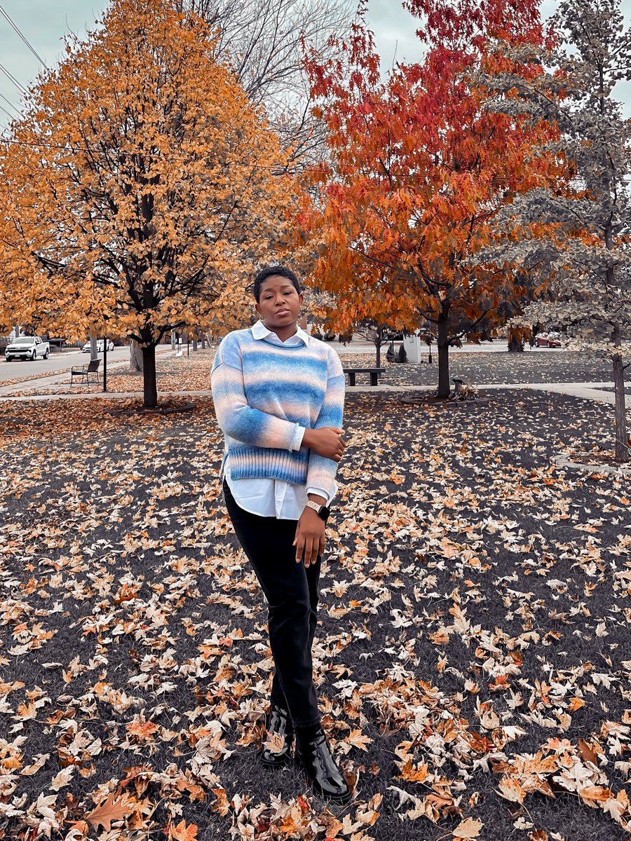 LovelyNenye10's tweet image. You can tell that fashion is my favorite weather genre.., Happy Sunday Xes 🤭✌🏽 #fallootd #AutumnVibes
