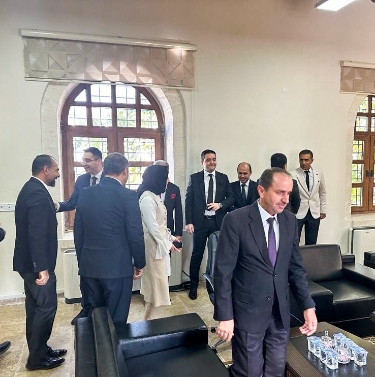 gercussube's tweet photo. Terörle mücadele vazife kahramanları ve aileleri yardımlaşma ve dayanışma derneği Gercüş şubesi olarak Cumhuriyetin 100. yılını kutlar nice yüzyıllara dileklerimizi tüm milletimize sunarız. https://t.co/O7cFrsaA7b