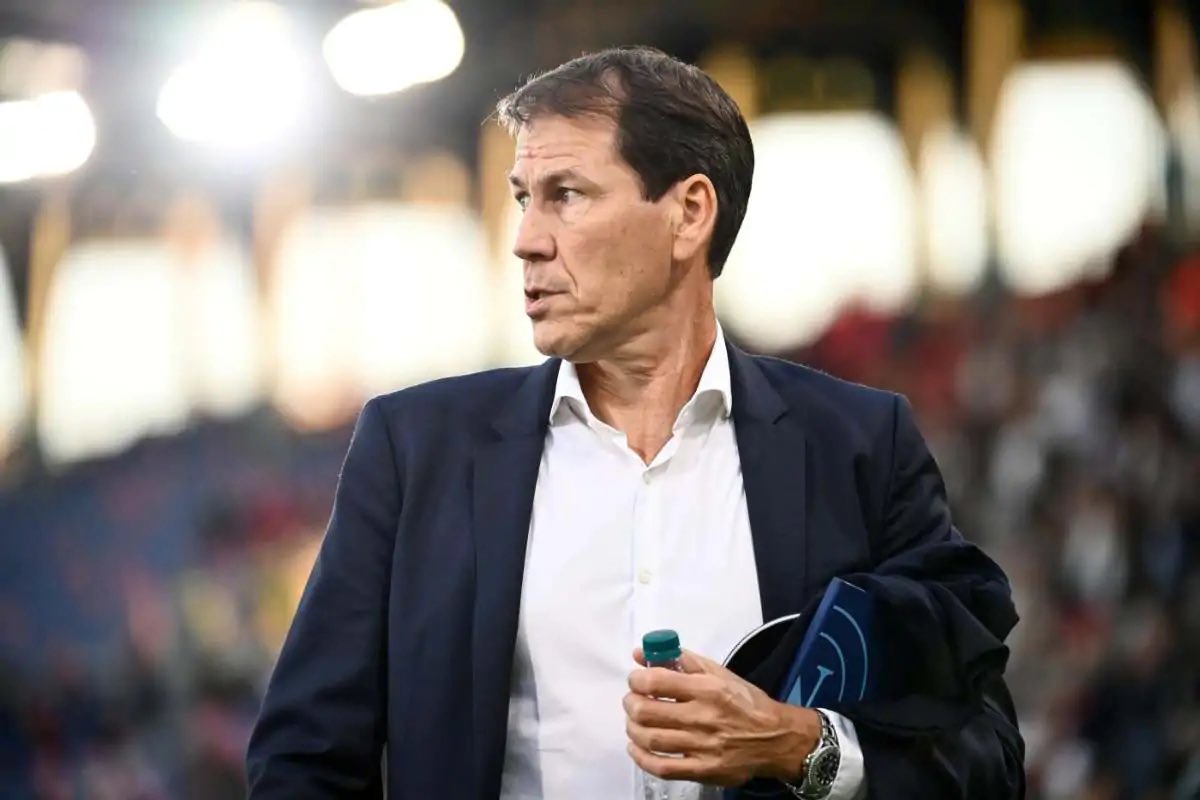 Napoli_Report's tweet image. La partita della consapevolezza. Questo è il nostro livello, inferiore a tutte le big italiane! #NapoliMilan

FUORI, ADESSO! #GARCIAOUT 

Retwitta e fai girare l’hashtag per salvare la SSC Napoli.