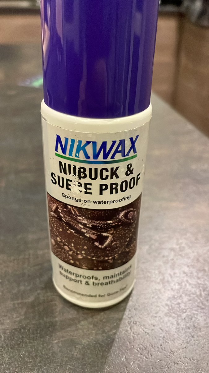 Just read that my <a href="/nikwax/">nikwax</a> nubuck &amp; suede proof should be used within 4 years. Manufactured 10/2004!
Time to invest in another bottle.