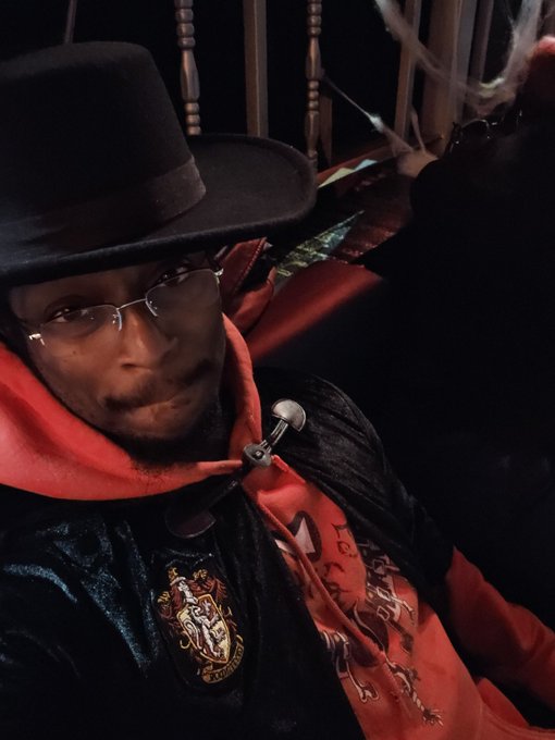 Da Exchange student from Uagadou, the African School of Wizadry... my name is Zimwi https://t.co/CoR<a href="/tag/palworld"class="tags"><span>#palworld</span></a>