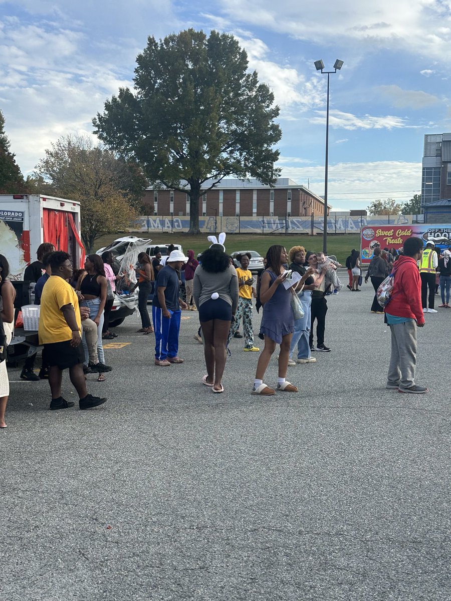 ⁦<a href="/ncatsuaggies/">North Carolina A&T</a>⁩ Trunk or Treat was a blast on Friday. Great job to our  student organizations and ⁦<a href="/NCATCOP/">NCAT Council of Presidents</a>⁩