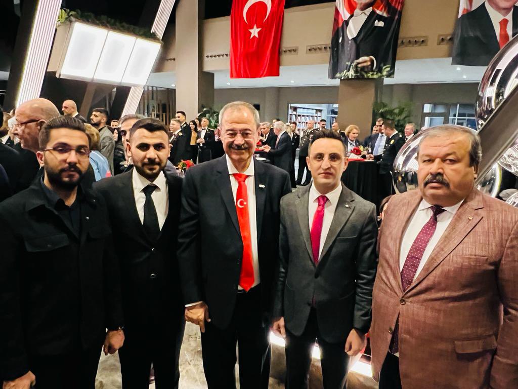 Valiliğimiz  tarafından düzenlenen 29 Ekim Cumhuriyet Bayramı Kutlama Programına katılım sağladık.
#29EkimCumhiyetBayramı #100YASINDA #Mustafa_Kemal_Atatürk  🇹🇷🇹🇷🇹🇷🇹🇷