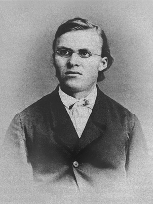 signosdepureza's tweet photo. «El liberalismo es la transformación de la humanidad en ganado.»

- Friedrich Nietzsche https://t.co/HpuwkdqPaZ