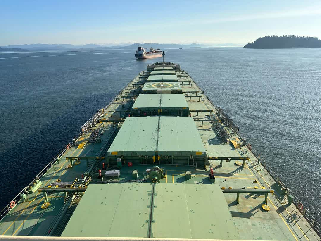 Marinersinsight's tweet photo. On this article we will share with you easy way to calculate your boat and/or ship engine fuel consumption, 

Learn more https://t.co/biy0lXVDvd

#marineandoffshoreinsight #boat #ship #engine #fuel https://t.co/0k6U59ZXMv