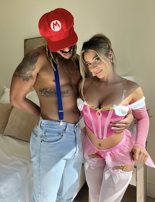 Watch 𝑲𝒂𝒊𝒕 💕's leaked NSFW photo on TwXstars