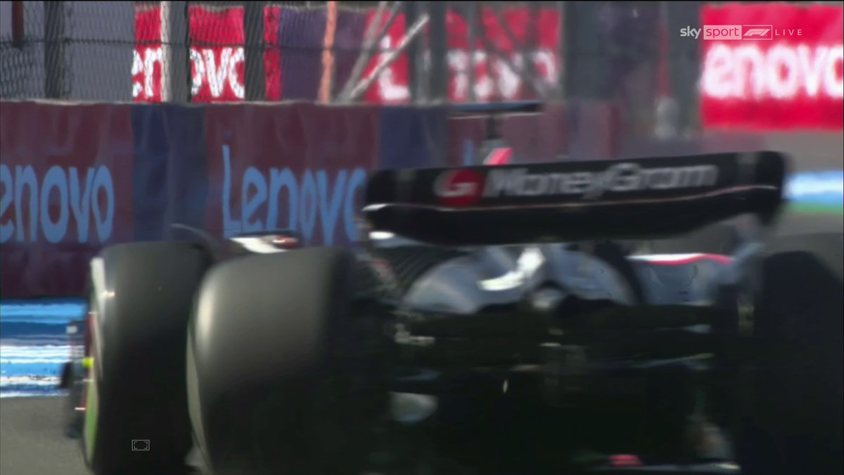 Fake Ted Kravitz tweet media