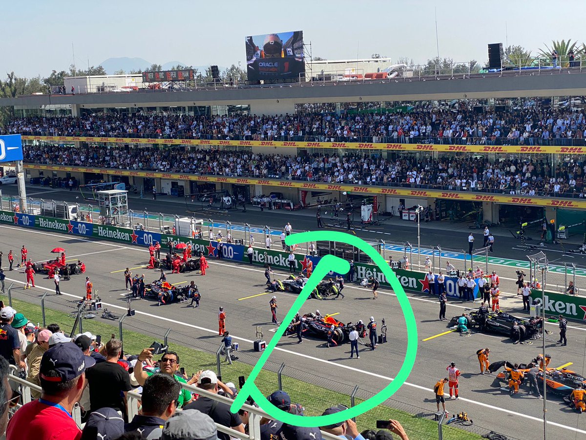 croldan10's tweet photo. #Valió #ChocoPerez #ChecoPerez #CDMX Suerte Para la Proxima https://t.co/9oRSxhUWj6