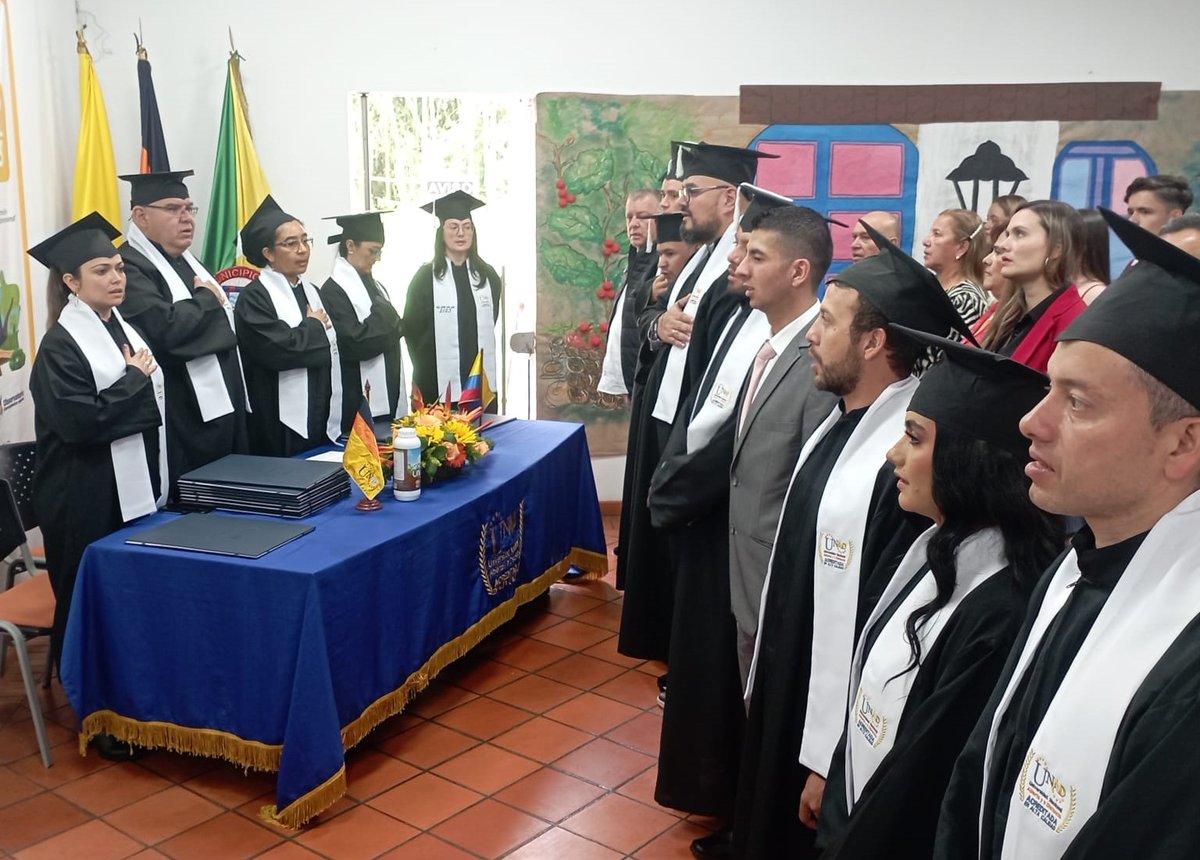 UNAD_ZOCC's tweet photo. #GradosUNAD 🎓Celebramos con orgullo y entregamos al país a los nuevos profesionales, especialistas y magister en la ceremonia de graduación en nuestros 5 Centros UNAD en la Zona👩🏾🎓👨🏻🎓.
#MásUNADMásEquidad #CIPDosquebradas #CEADLaDorada #CEADMedellín #CCAVQuibdó #CIPTurbo https://t.co/w2mX9VGMJe