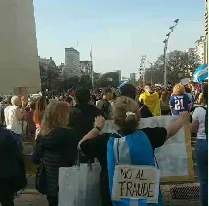 #Obelisco !

Contra el #Fraude electoral ! 
Déjense de Joder y vengan !