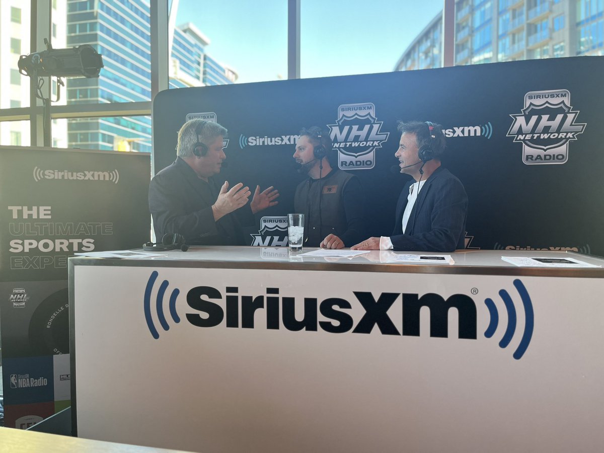 .@BrettKissel LIVE in Edmonton with @stevekouleas + @GordStellick on our @SiriusXMNHL #NHL #HeritageClassic pregame show! Siriusxm.ca/nhllive