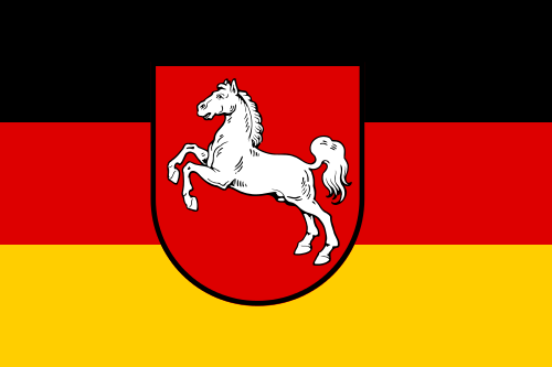 KaiserW1914_II's tweet photo. 4 flags to describe your heritage: https://t.co/LkVHNq7atU