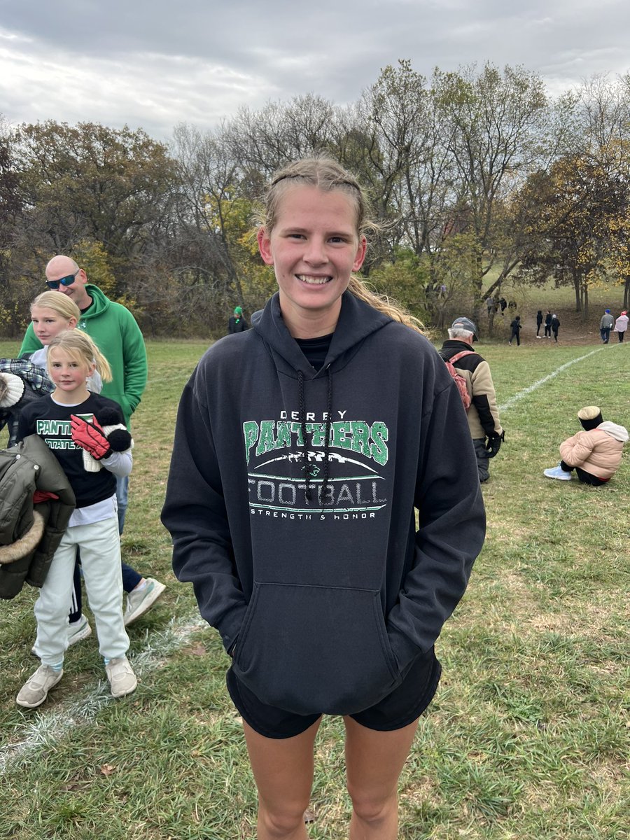 DerbySwimDive's tweet photo. Huge shoutout to Piper Hula and finishing the season strong up at state! Piper finished 61st at the state competition. We are so proud of her! #HyperforPiper https://t.co/mwlSs76uPf