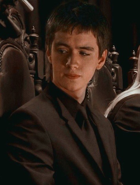 voidxfanboy's tweet photo. OLIVER TE SE AMAAA #HarryPotter https://t.co/ZJUCV1zg5E
