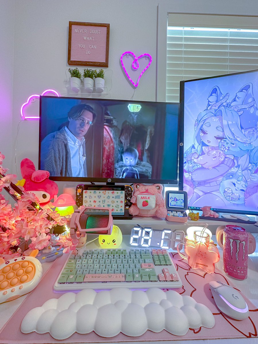 ✨ Casper type of day ✨

#desk #deskspace #deskdecor #deskinspiration #deskinspo #gamingdesk #pinkgamingaccessories #pinkgamingaccount #cozygamingsetups #cozysetup #cozydesk #cozygamingcorner #kawaiigamer #Kawaiigaming #pinkgaming #pinkgamingaesthetic #cozygamingcommunity #cozy