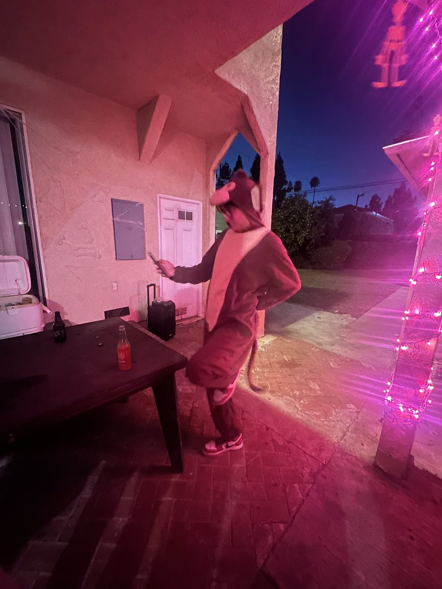 Gay little monkey wtf😭