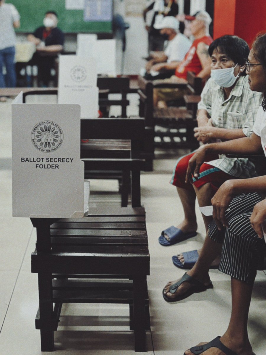 marsthegreat's tweet photo. We are caged in the  process. When exercising your right to vote is always a test of patience and level of hulas.

#BSKE2023 
#BSKElections2023 https://t.co/I23zCruxOL