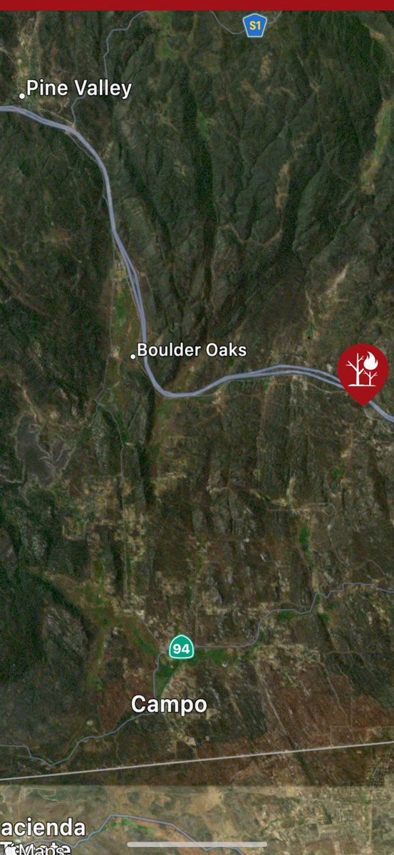CALFIRESANDIEGO's tweet image. .@CALFIRESANDIEGO is at scene of a vegetation fire off of I-8 near Live Oak Springs. Fire is currently 2 acres with a moderate rate of spread. #MillerFire