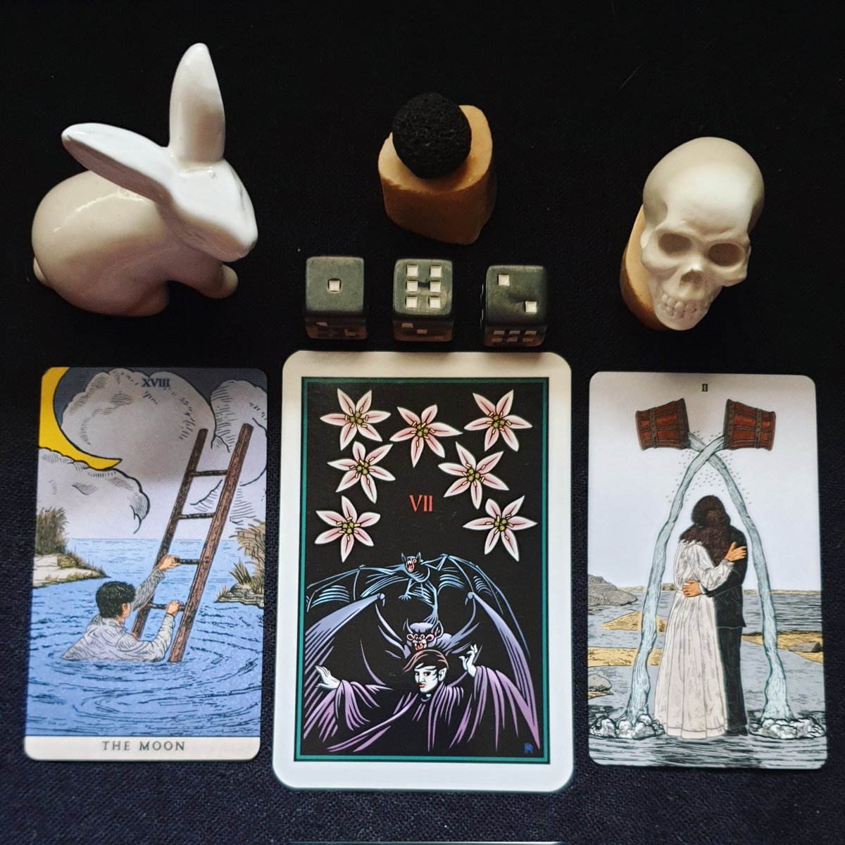 WOracles's tweet photo. #tarotdiarydaily
🔮the Vampire tarot by Robert M Place
🔮Somnia illustrated tarot
Contact me whiterabbitoracles1313@gmail.com For your paid private reading
I will never solicit readings in your DMs
#followthewhiterabbit
#tarotreaderofX #divination
#intuitvetarotreadings https://t.co/7T6AsVFQPR