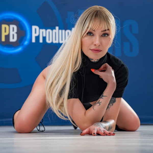 BukkakeGlobal tweet media