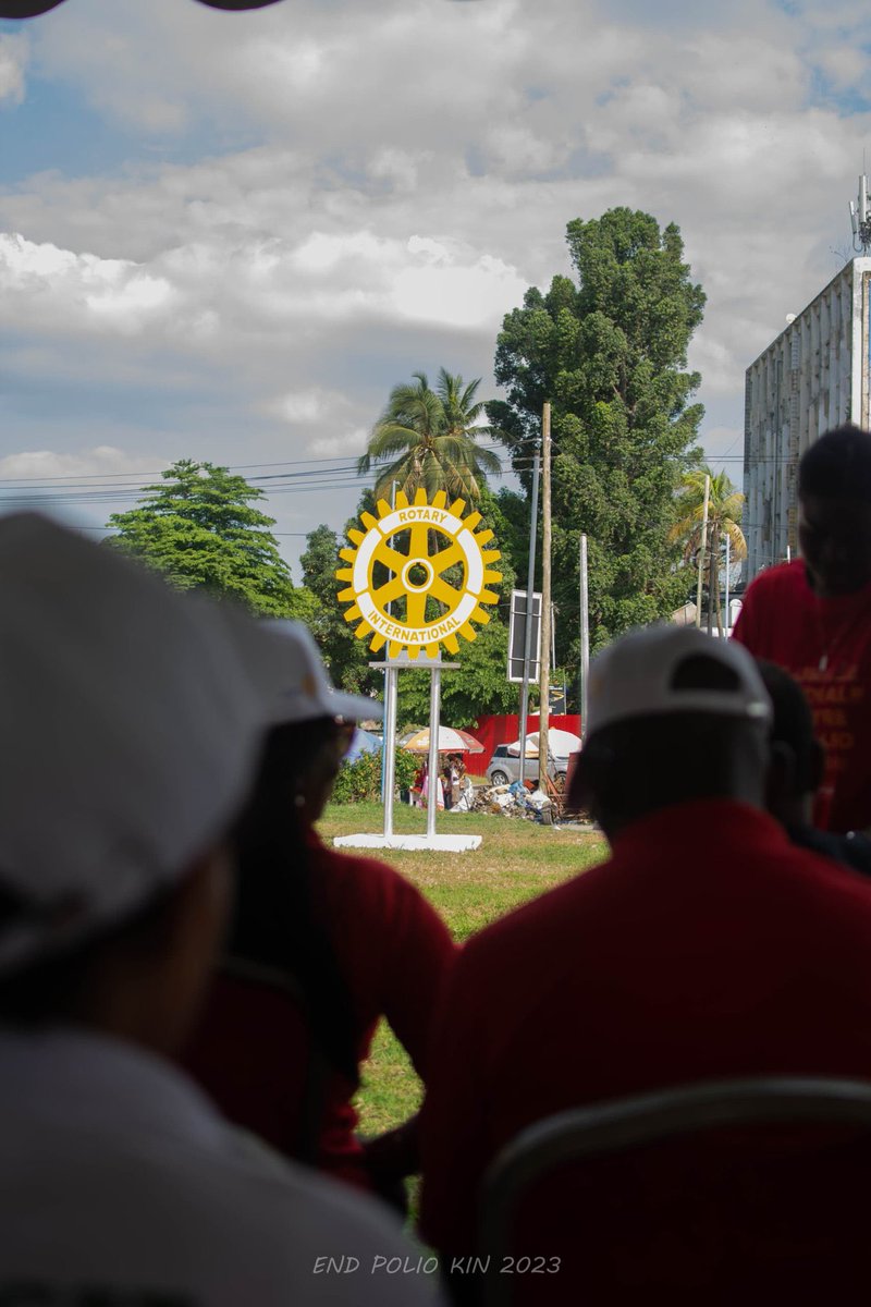 RotarKinMwinda's tweet photo. Ensemble éradiquons la Poliomyélite!

#EndPolio #Rotaract #Rotary https://t.co/yYqhnk0fQY