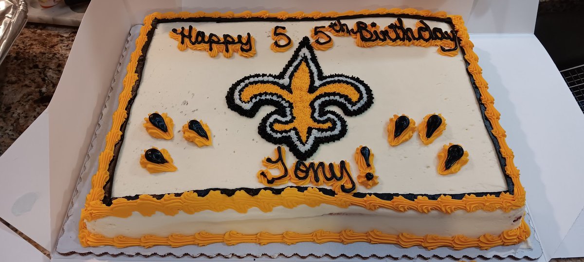 Happy birthday to me 🎂 🥳 🍾