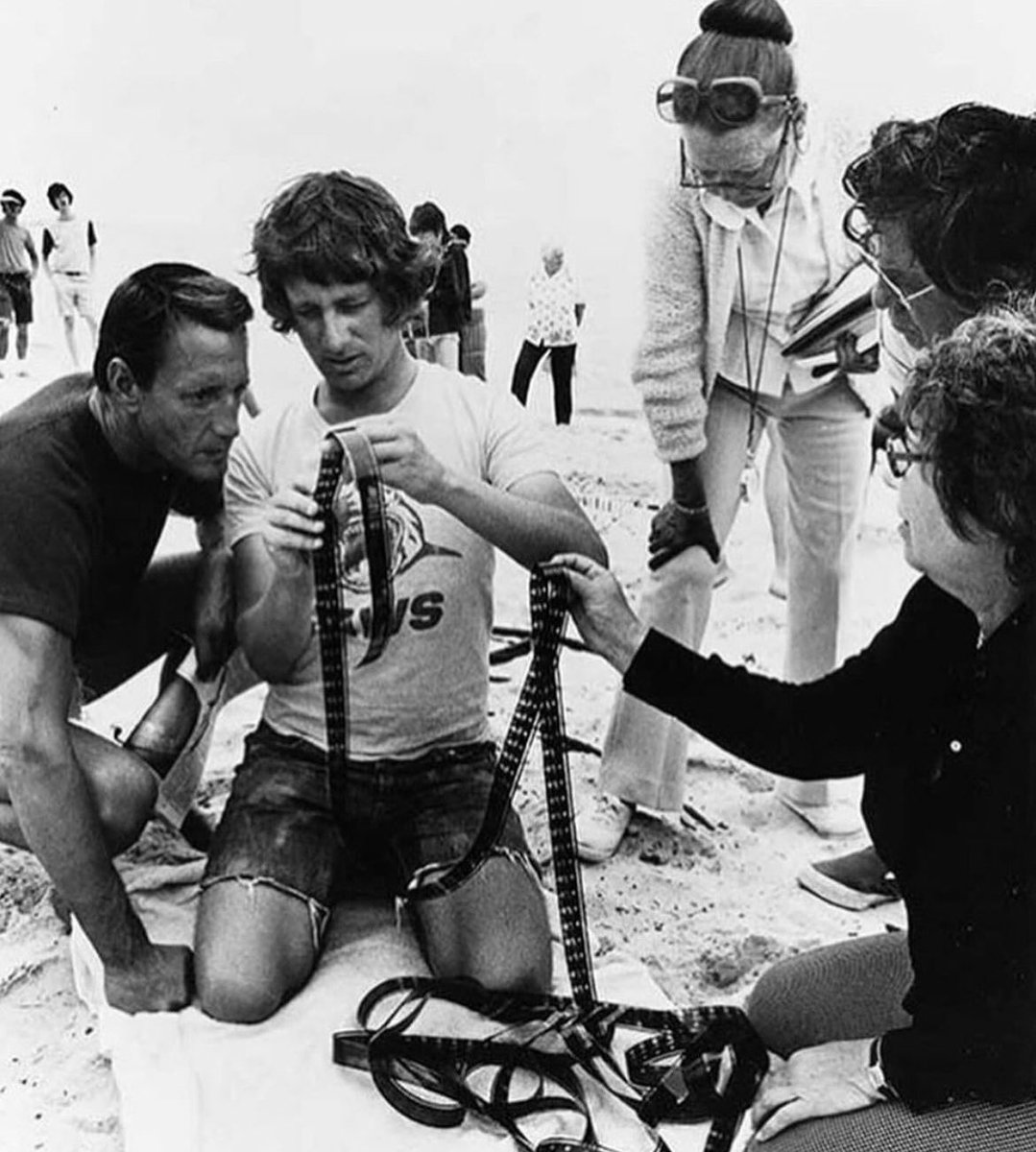historyinmemes's tweet image. Steven Spielberg on the set of Jaws in 1974. Over 67 million people in the U.S watched the film when it was first released in 1975, making it the first summer blockbuster.

Spielberg on photo 1 to Entertainment Weekly: 

“[Laughs.] Now let me tell you about the picture - that's a…
