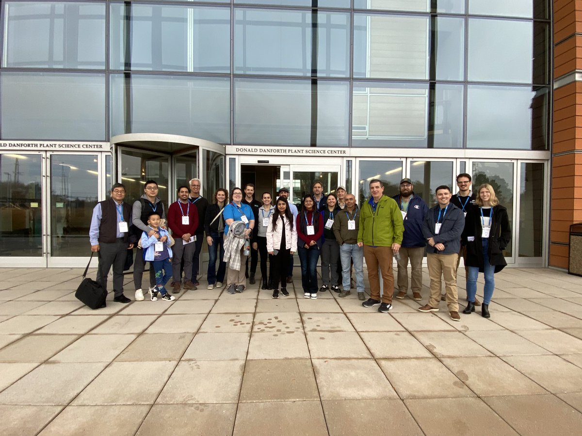 It was a great tour at the Donald Danforth Plant Science center today. We greatly appreciate Mathew, Malia, and Cody from the center to show us the tour. We thank the CSSA president Kim Garland-Campbell <a href="/clubwheat/">Kim Garland Campbell</a> to arrange this. <a href="/ACSmtg/">ACSmtg</a>