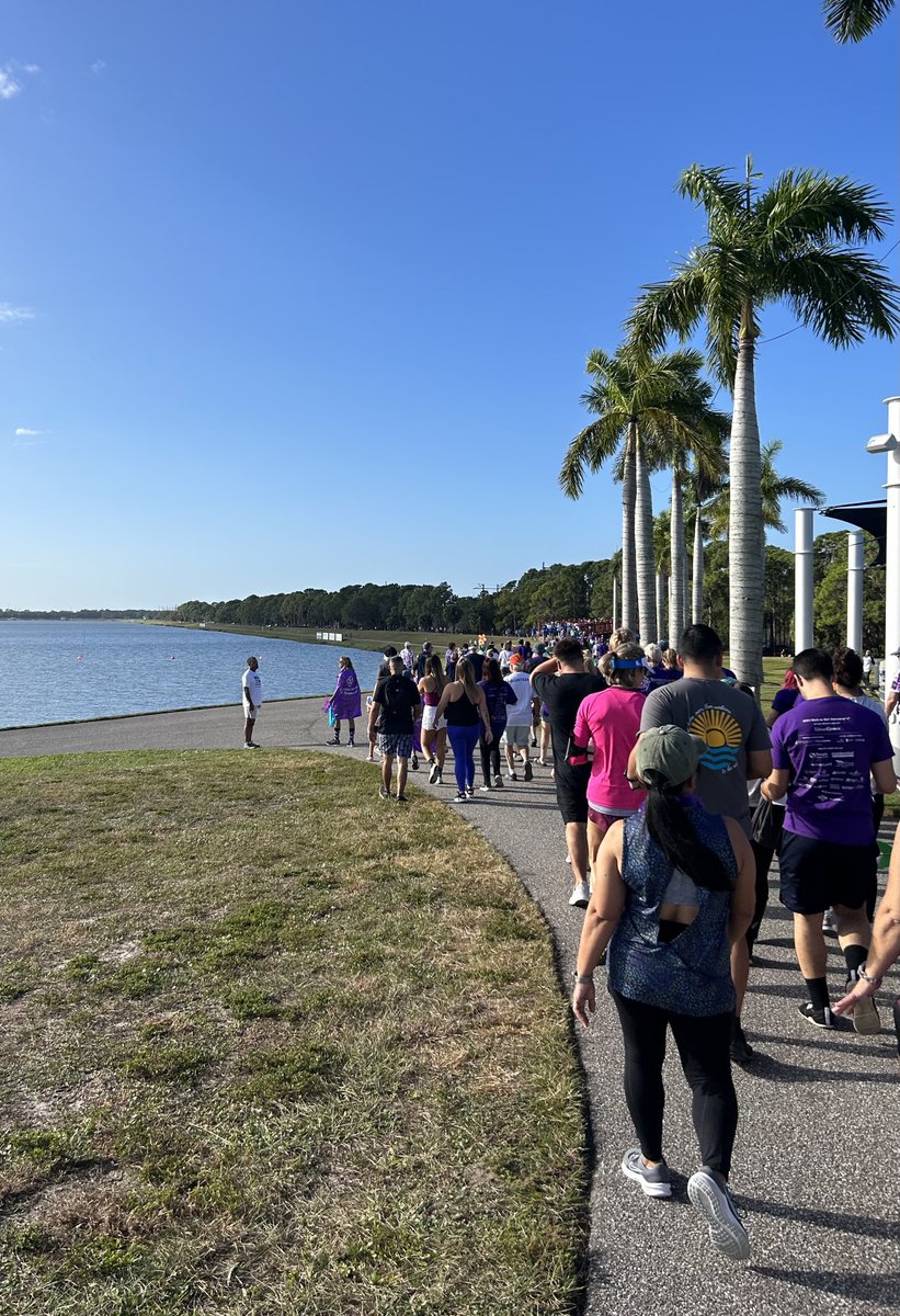 TdbrewsterTodd's tweet photo. It was another teary eyed day at the Walk to End Alzheimer’s - I guess it never goes away.. Thank you SOOO MUCH for all the donations and support!! The event was a huge success…#ENDALZ #ALZSUCKS https://t.co/YIZi6ppHvR