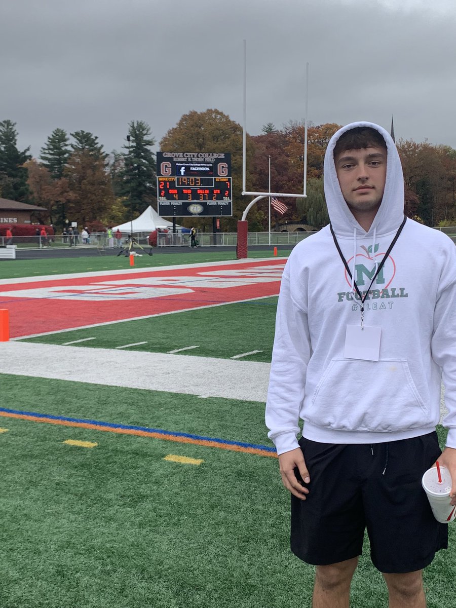 eli_fleming12's tweet photo. Had a great time at @GCC_FB yesterday! Got to meet some great coaches and see them get the W!
@coachkendall_ @CoachDiDonato @Caleb11Dembeck @CoachBThomas https://t.co/tZfySIPUjb