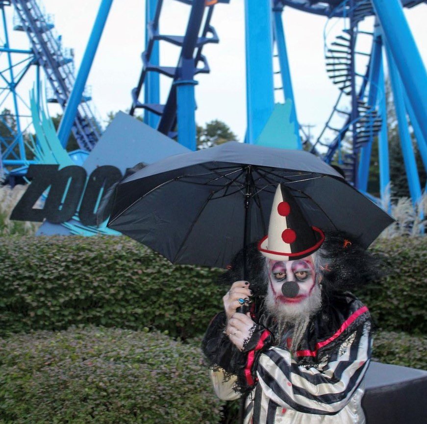 Lake Compounce will be closed today, 10/29 due to inclement weather. 

Rainy Day Guarantee! If weather gets in the way of your visit, we'll give you a free ticket to return another day. 🤩 All tickets dated for today will be valid any 1 operating day through 9/2/24!