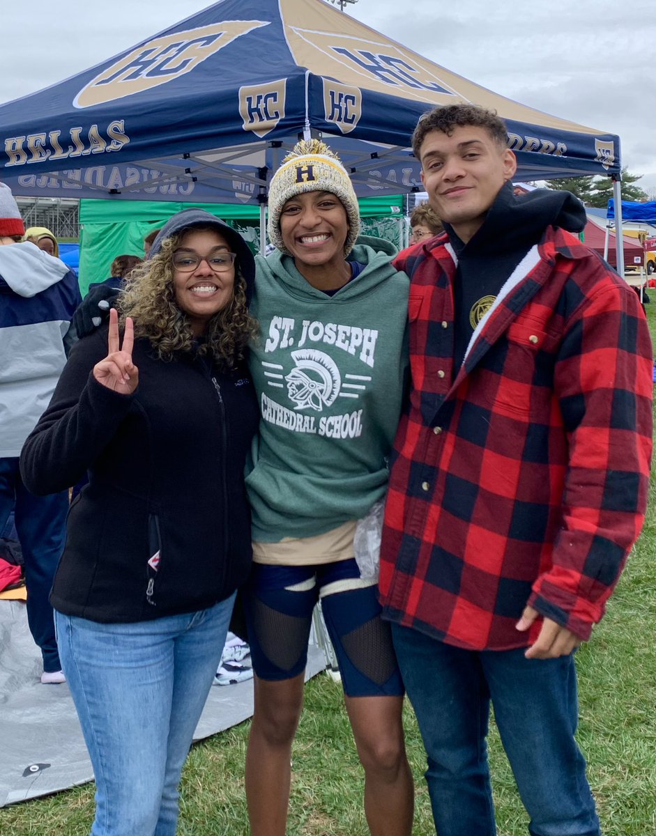 GoreFourIt77's tweet photo. Ended the season at Districts with her best finish of her Freshman Year!  Top 4 for her team and kept within steps of our number 3. Great way to end the season.  On to Basketball! https://t.co/4yp9WV3E97