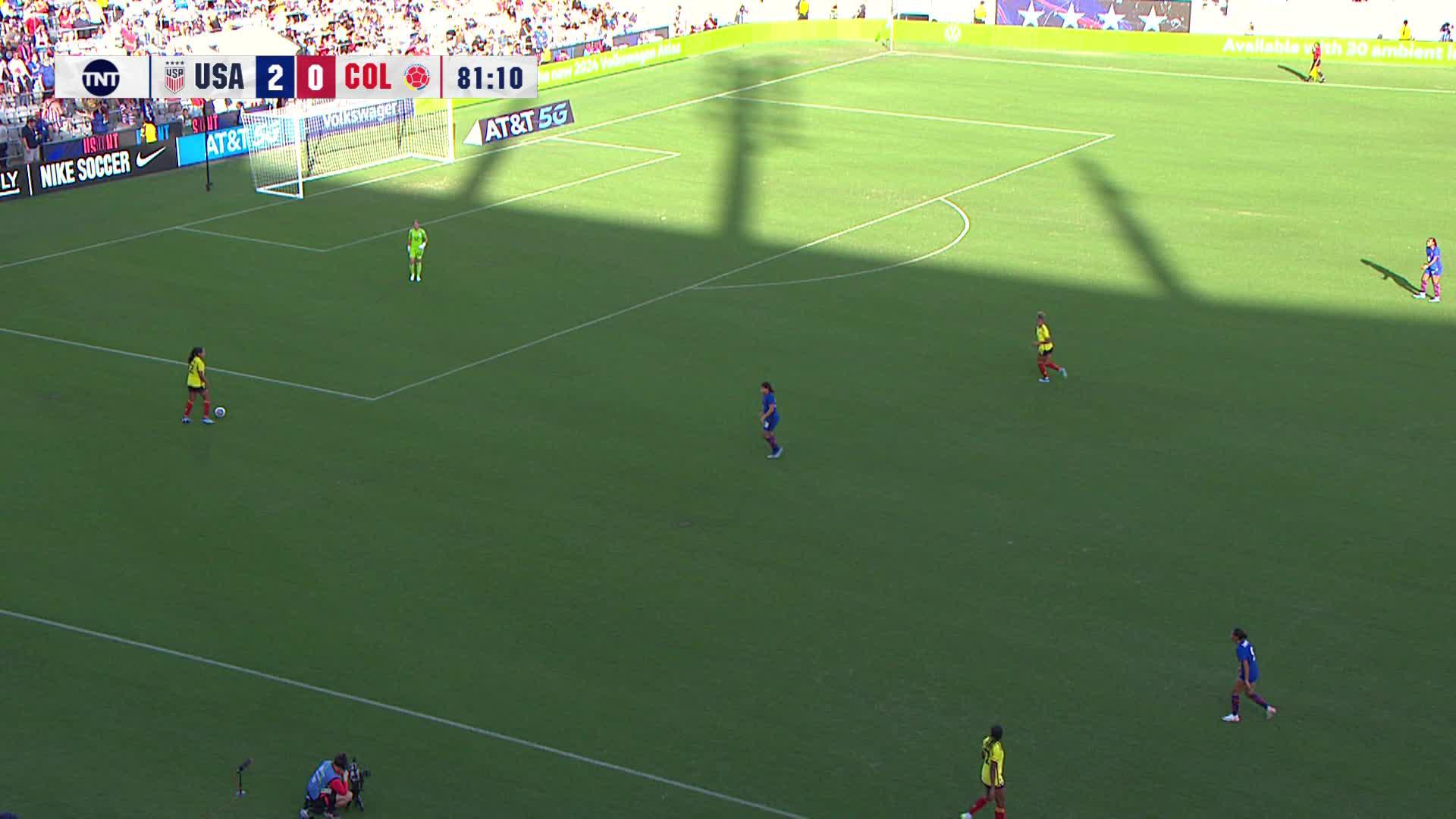 .@JaedynShaw11 (18 years and 343 days) is the youngest player to score for the #USWNT since Mallory Swanson scored against Colombia at the 2016 Summer Olympics at 18 years and 102 days of age.