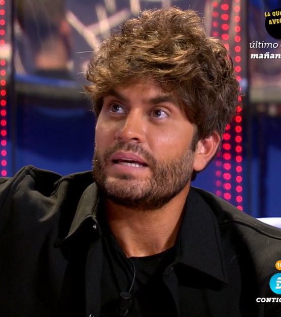 elojoquetodolv's tweet photo. La manera en la que Zapato está mutando a Concha de ‘Aquí No Hay Quién Viva’

#GHVIPDBT7 https://t.co/LZXR3M46L7
