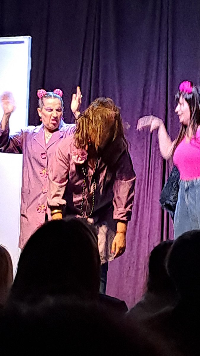 wikinautas's tweet photo. Wikinautas presente en la última función de XElPadre! 🎭 https://t.co/YOX76EZsbt