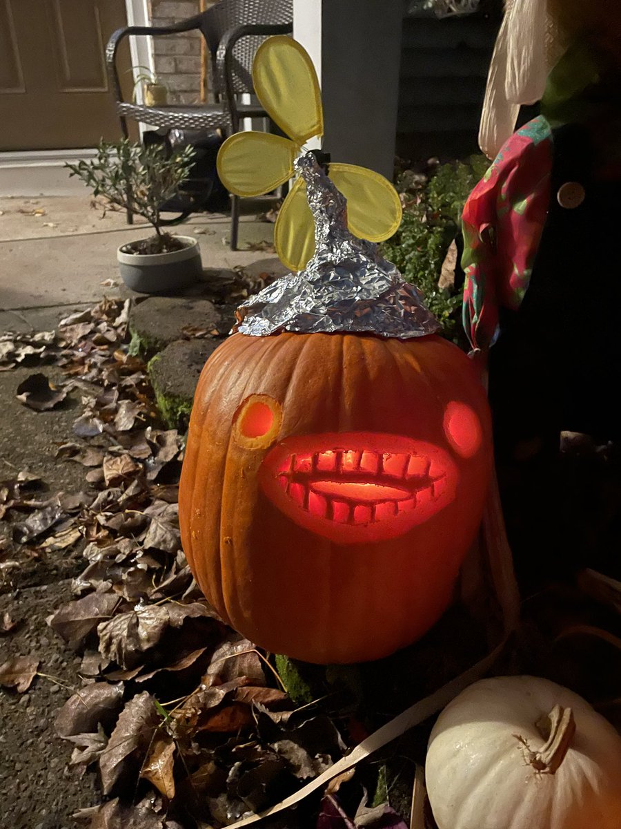 FatherYankee23's tweet image. Hecklefish the Pumpkin!!  #thewhyfiles