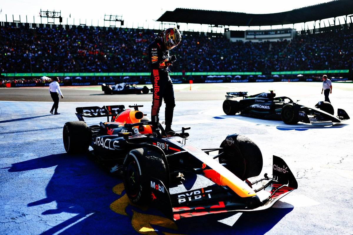 Max Verstappen tweet media
