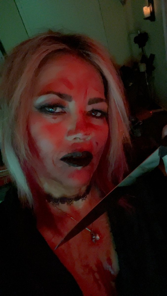 MoonMaiden77's tweet photo. Had a “bloody” good time last night, lol 😝 🎃🔪🩸🩸🩸💀#HalloweenWeekend #Spooktober #SaturdayNight #SpookySeason #BloodyFun #HorrorChick #GoodTimes https://t.co/CQdkIK793X