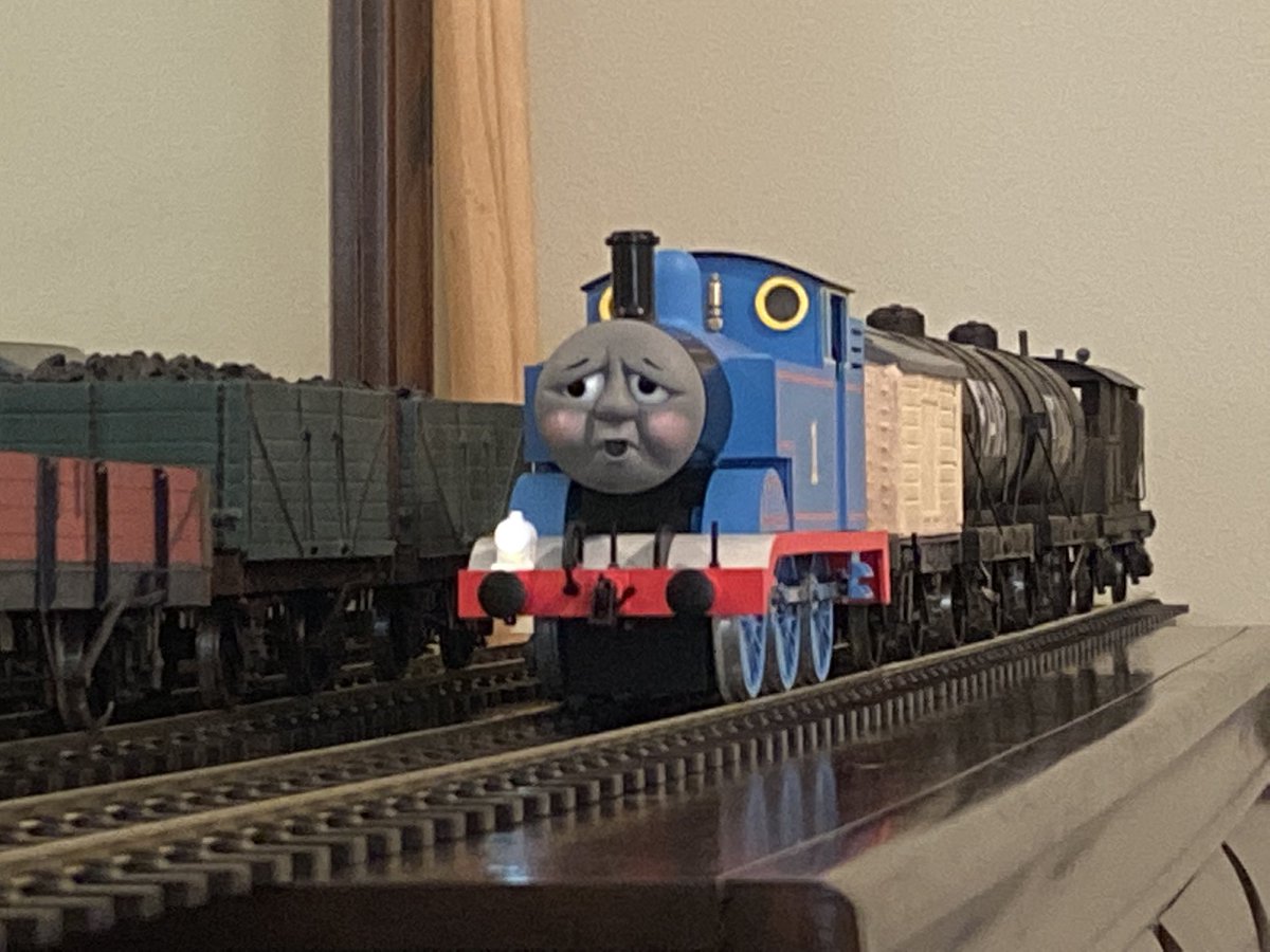 Gauge 1 Garage tweet media