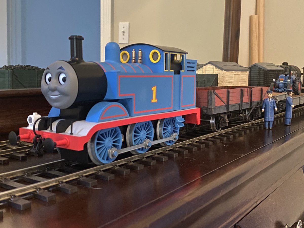 Gauge 1 Garage tweet media