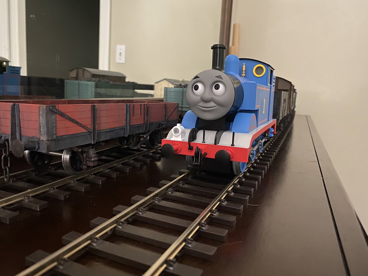 Gauge 1 Garage tweet media