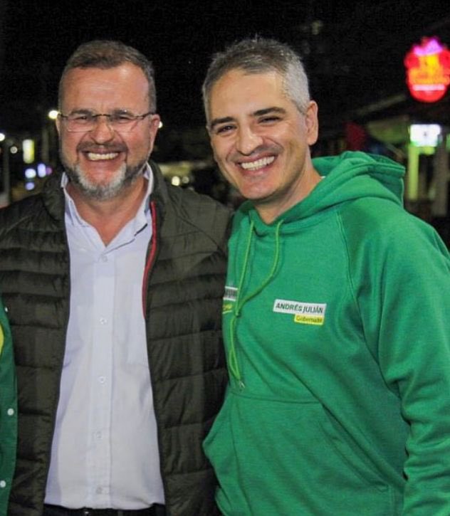 RodrigoHAl's tweet photo. Mis grandes amigos y admirables líderes. Un gran triunfo para Antioquia y nuestro Amado Rionegro. Mil bendiciones a nuestros gobernantes electos  @AndresJRendonC y @jorgerivasu 💚💪🏼🙏🏻 https://t.co/UAJMeVhq32
