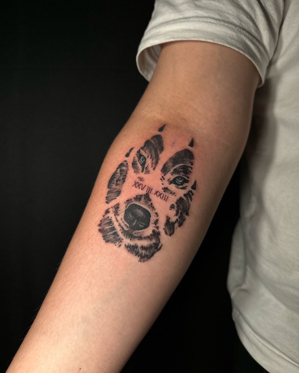 PArtattoo's tweet photo. Slamat pagi
My job https://t.co/0WA9hd1bmY