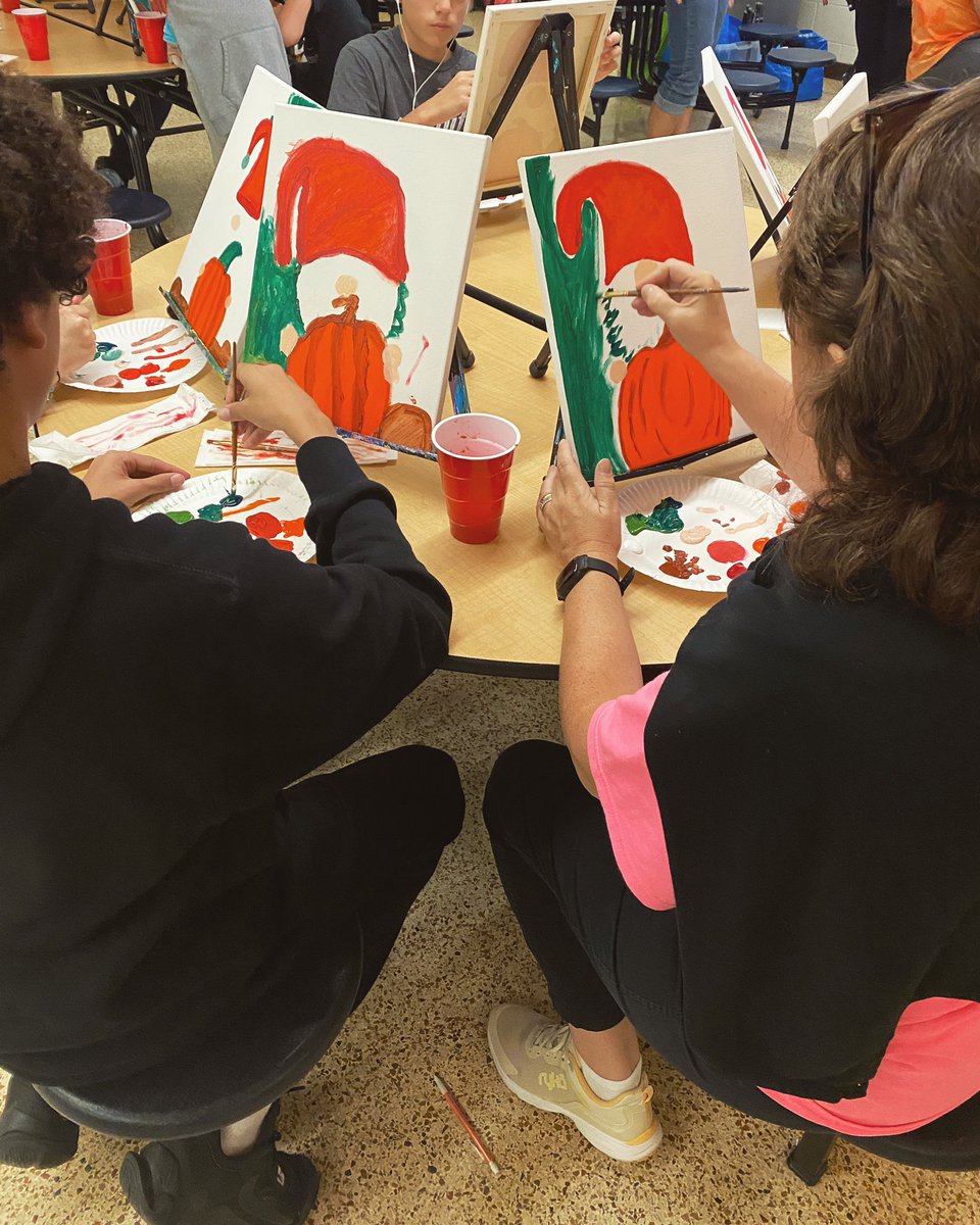Thank you to @paintedgrapenj for coming this past week to teach us how to paint a fall gnome. We had a blast!

#paintedgrape #21stcclc #afterschoolprogram #middleschoolfun #lightsonafterschool