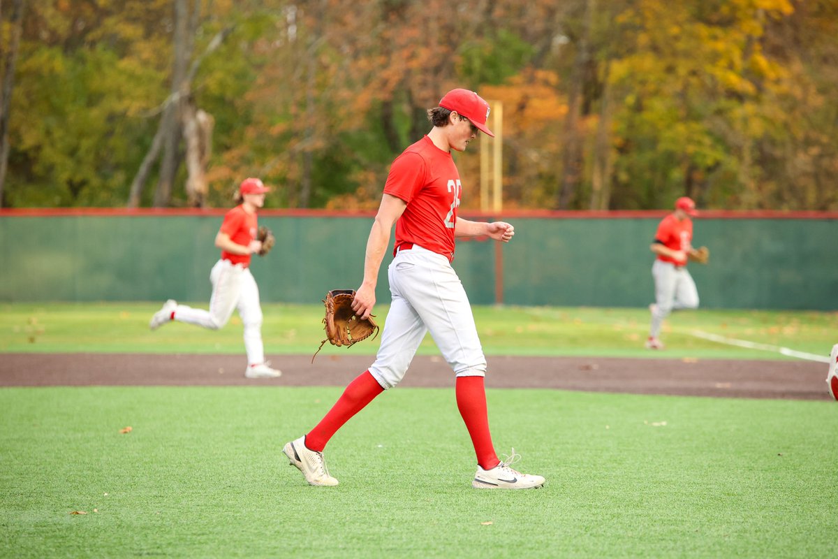 DU_Baseball's tweet photo. βοΈ Fall 2023
#StayStanding https://t.co/bdFMx2xhpB