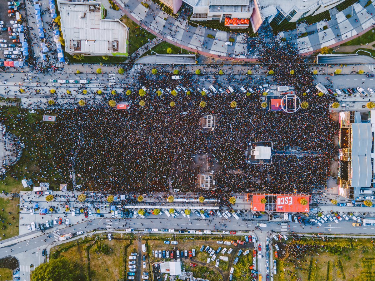 Aún queda REC 2023 🔥 Son 130 mil los asistentes que llegaron a los escenarios del Parque Bicentenario y Teatro Biobío, disfrutando de una potente y masiva experiencia 🙌🏻
Muchas gracias a ustedes por ser parte de este festival 🤟🏼